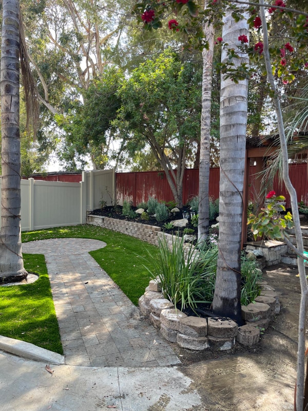 Building Photo - 39391 Tiburon Dr