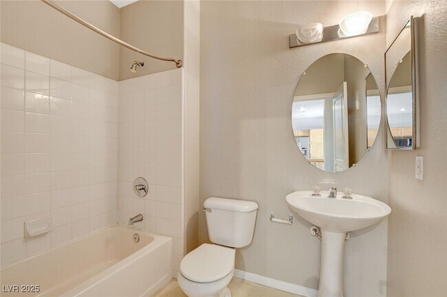 Building Photo - 669 Peachy Canyon Cir