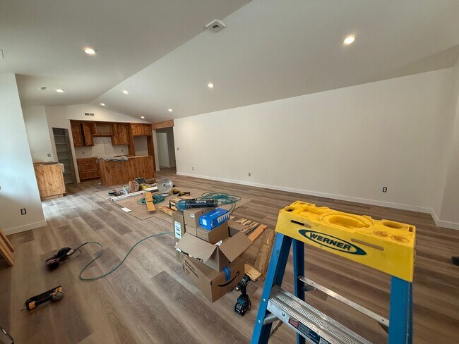 Building Photo - Custom Home on 1.6 Acres | 1,600 SF Shop | 26 Acres of River Access | Backs to BLM