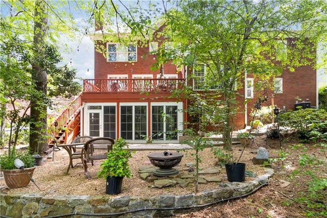 Building Photo - 2755 Runnelwood Ln
