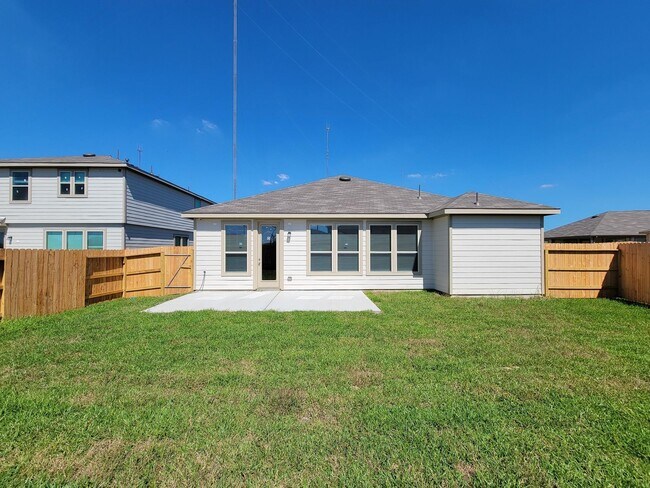 Building Photo - 2815 Lyra Ct