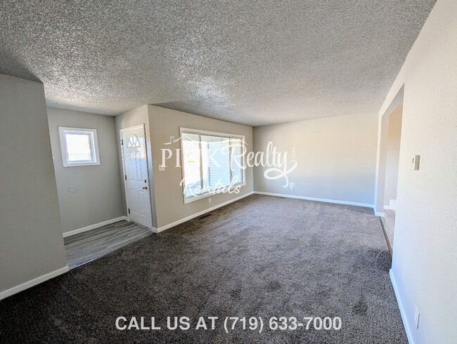 Building Photo - 133 Steven Dr