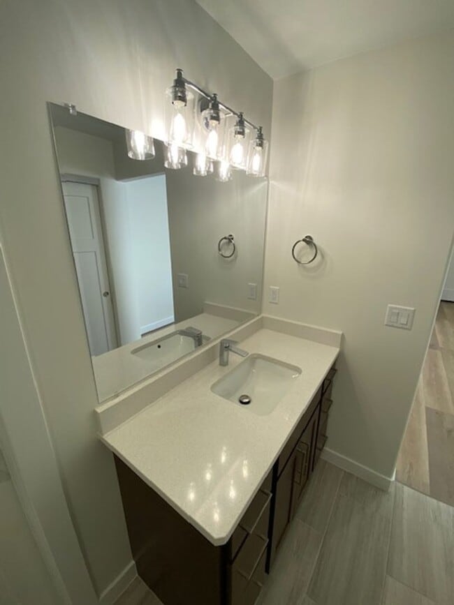 Building Photo - Newer construction - 3 bedroom- 2 bath Single Family Home