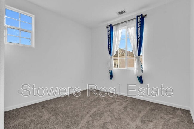 Building Photo - 4685 Malayan St