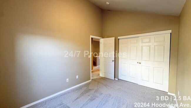 Building Photo - 20264 Hoodview Ave