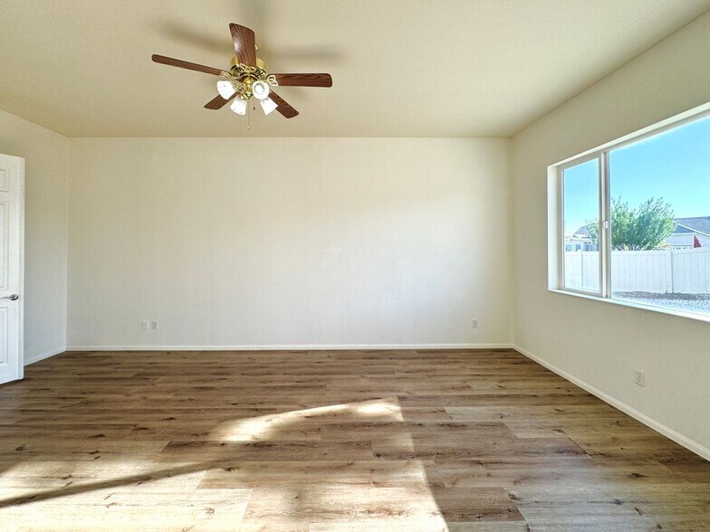 Building Photo - 11162 Datura Ln
