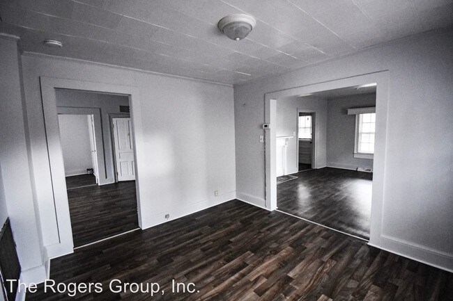 Building Photo - 3 br, 1 bath House - 729 Baker St