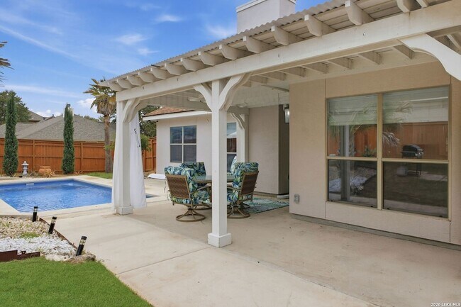 Building Photo - 8906 Breanna Oaks