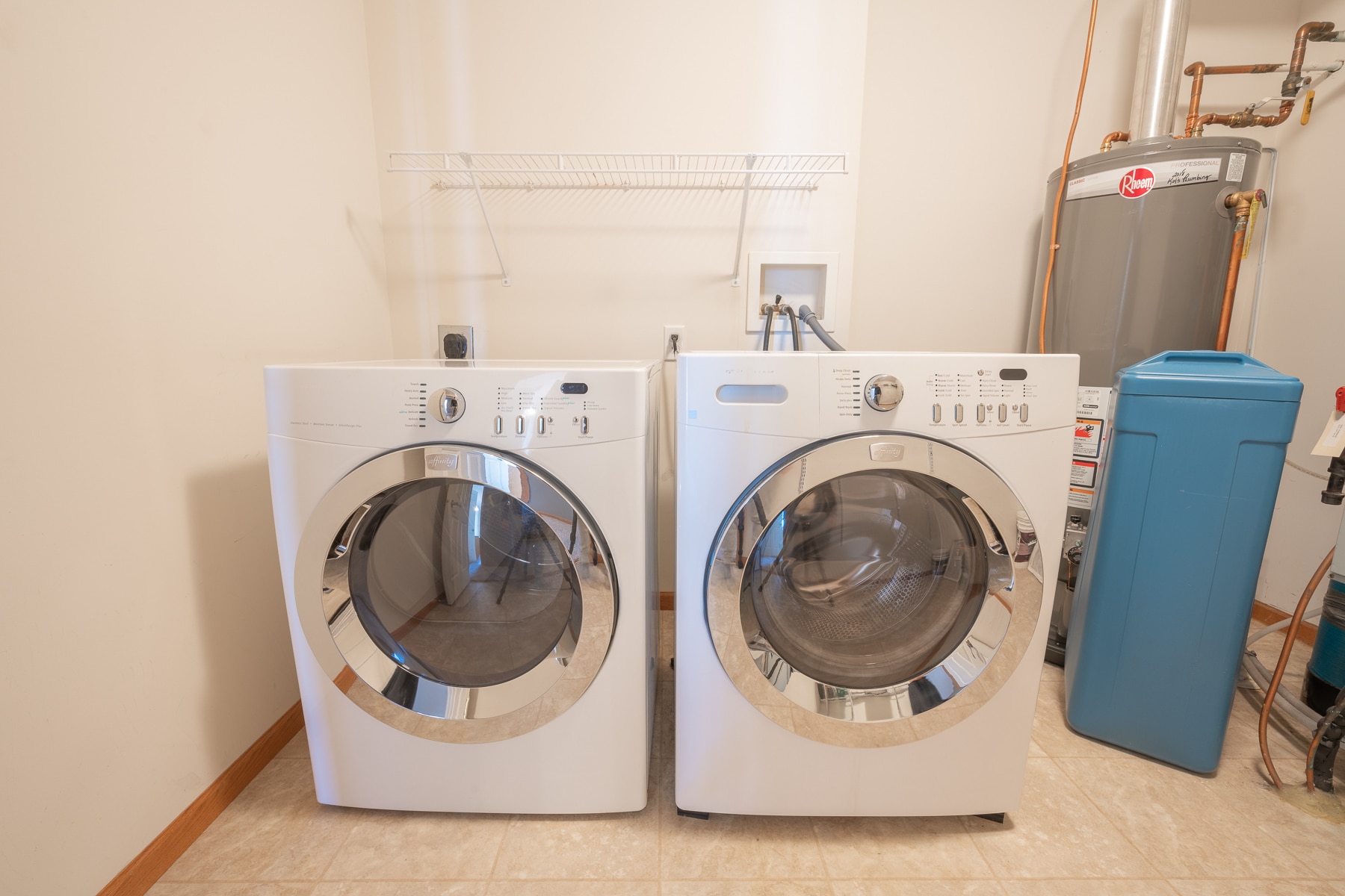 Building Photo - 17985 96th Ave N