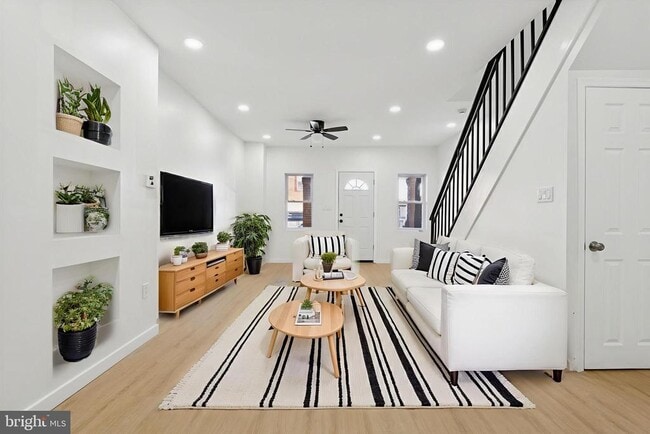 Building Photo - 3110 Tasker St