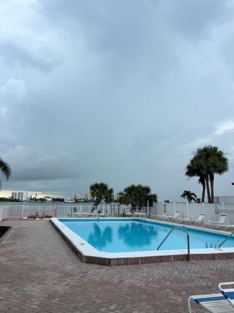 Primary Photo - 8701 Estero Blvd