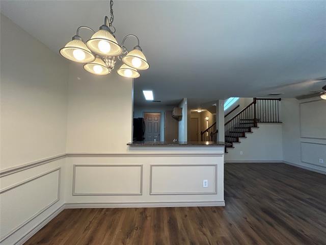 Building Photo - 3901 Oceanside Dr