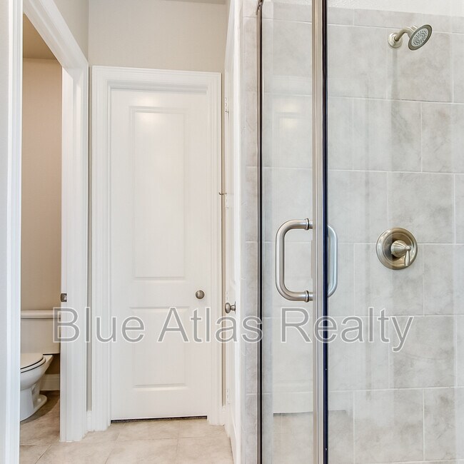 Building Photo - 4001 Bear Creek Ct