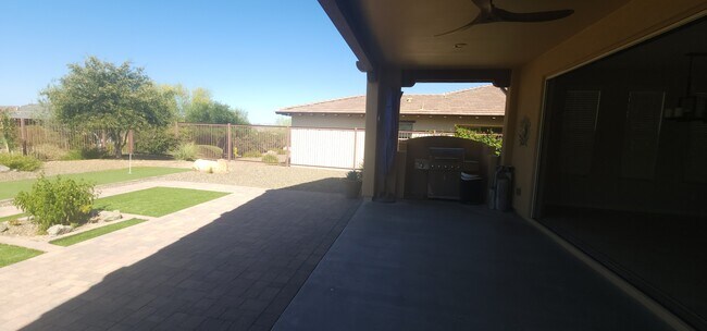 Building Photo - 3350 Big Sky Dr
