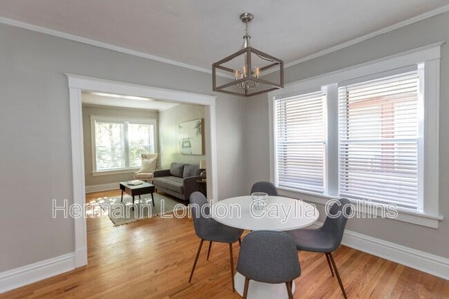 Building Photo - 2053 Alfred Ave