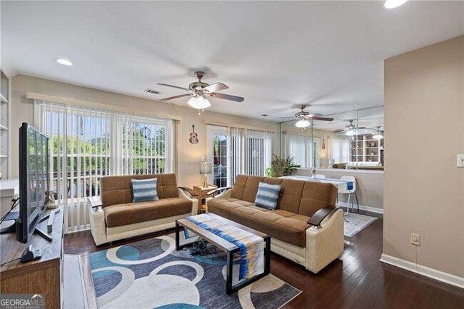 Building Photo - 2674 Farmstead Rd