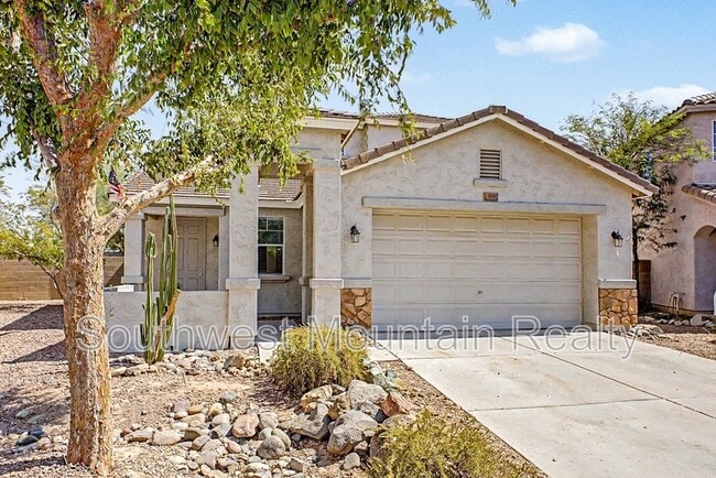 Building Photo - 44967 Sage Brush Dr
