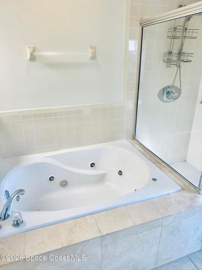 Building Photo - 4795 Riverside Rd