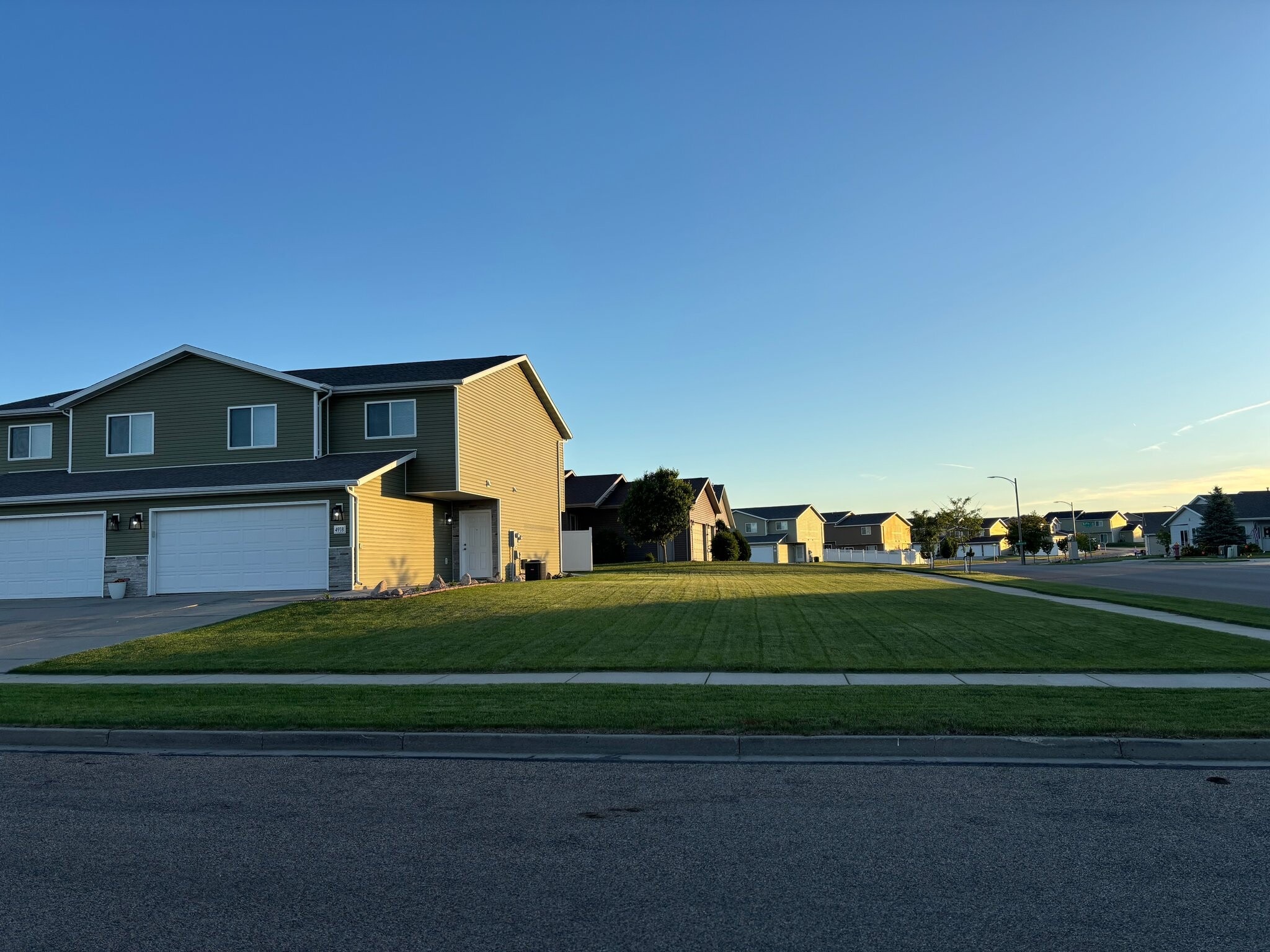 Building Photo - 4918 Souris St