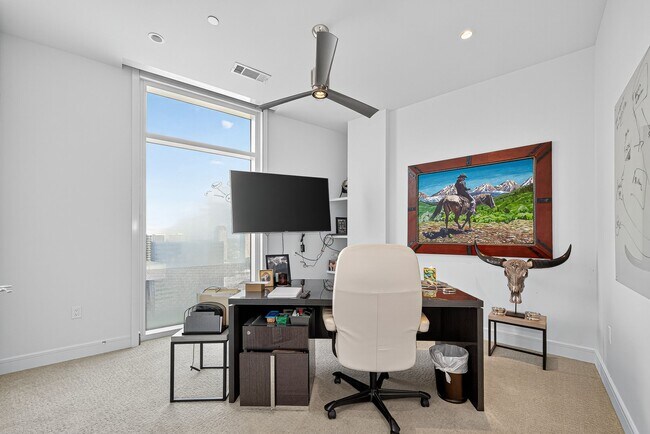 Building Photo - 4521 San Felipe St