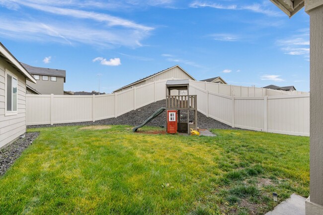 Building Photo - House for Rent by Amon Creek Elementary School