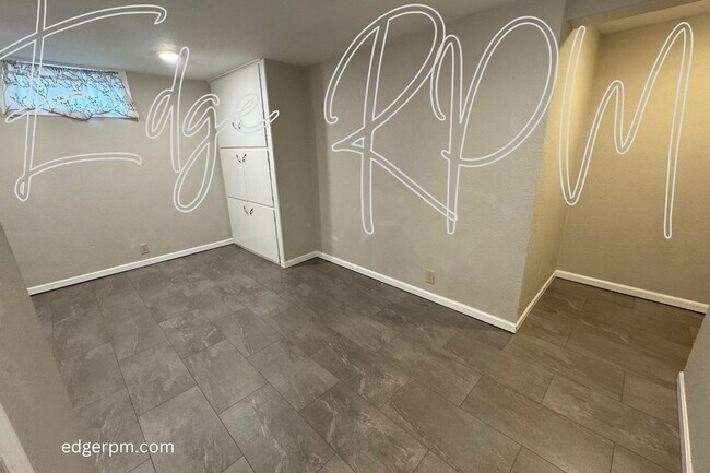 bonus room - office/play area - 708 Minnesota St