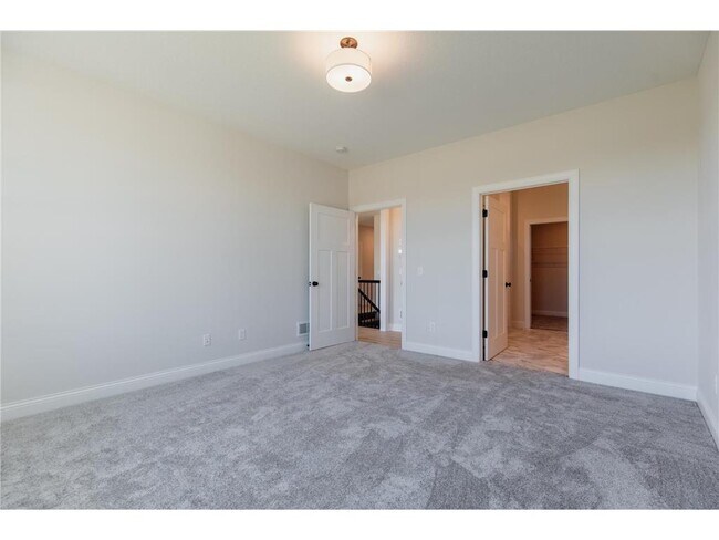 Building Photo - 4817 127th Cir NE