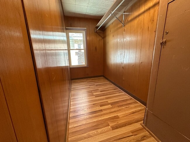 Building Photo - 111 S Titus Ave