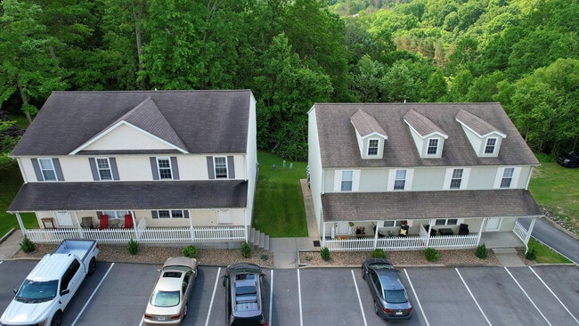 Floorplan - Cranberry Woods Townhomes