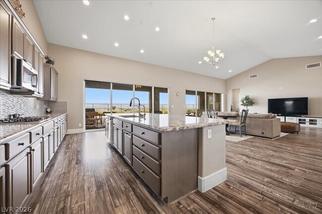 Building Photo - 6248 Carol Butte Ct