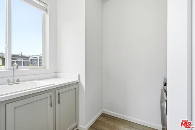 Building Photo - 29500 Heathercliff Rd