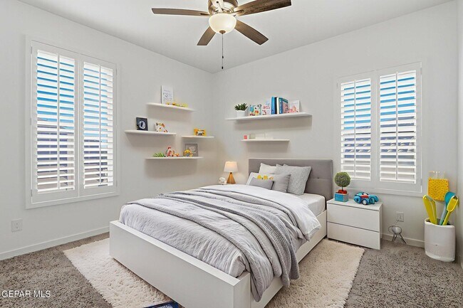 Building Photo - 4512 Mark Avizo