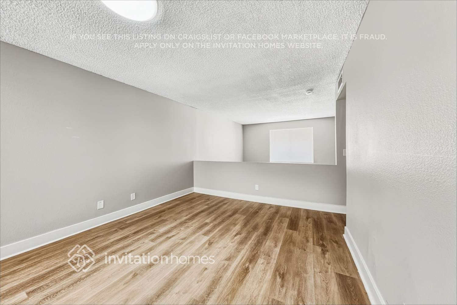Building Photo - 11219 N 41st Ave