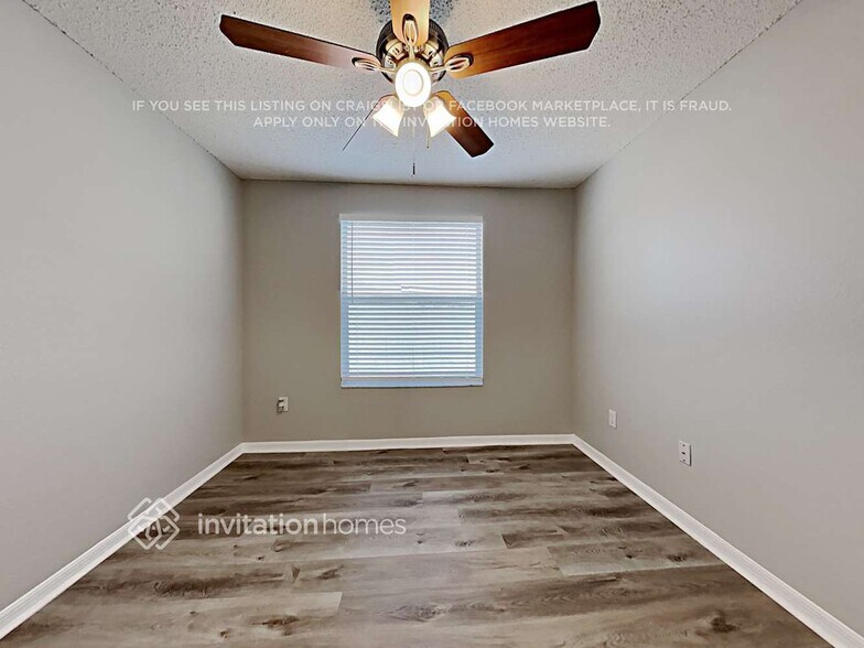 Building Photo - 1060 Grand Canyon Dr