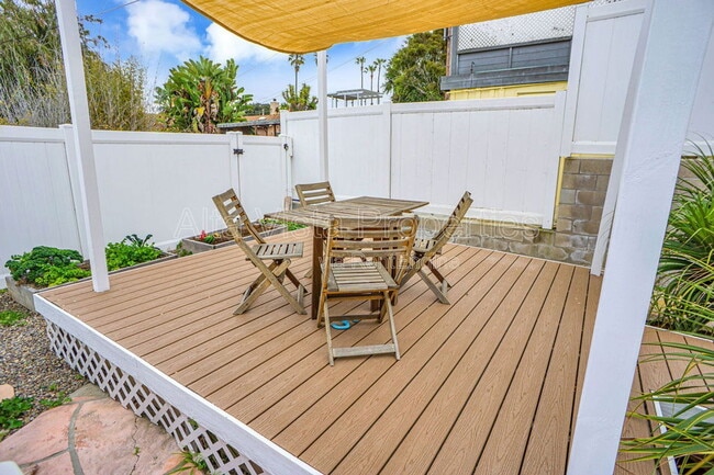 Building Photo - 4546 Brighton Ave