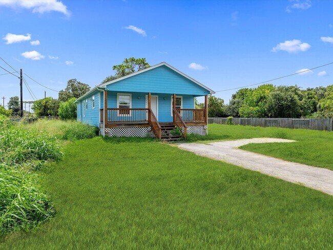 Building Photo - 6403 O Brien St