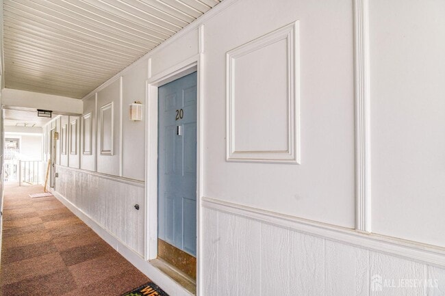 Building Photo - 20 Pembrook Ave