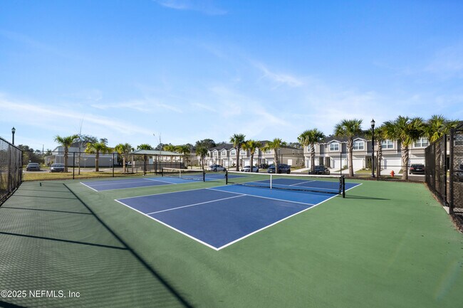 Building Photo - 107 Pamplona Dr