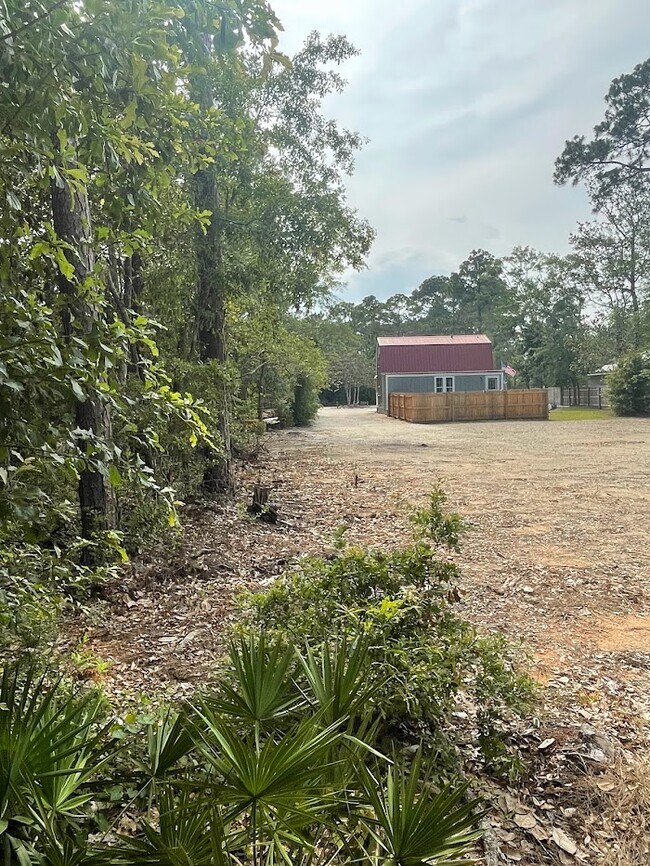 Building Photo - 3348 Lowery Dr