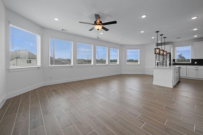 Building Photo - 1312 Shaded Rock Dr