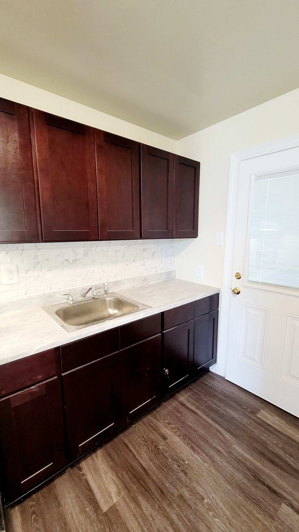 Building Photo - 3811 Larry St