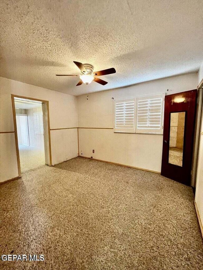 Building Photo - 7051 Becky Ln