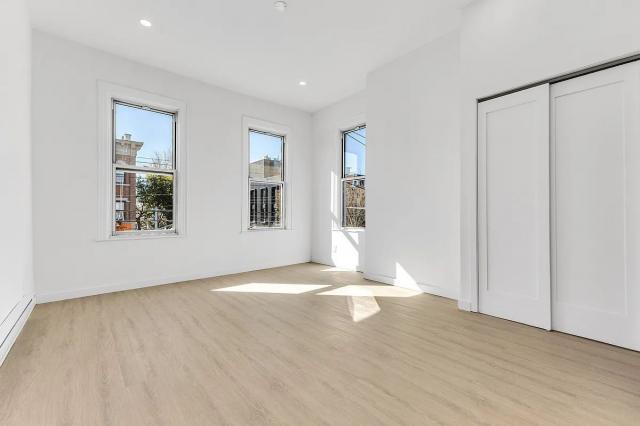 Building Photo - 2 bedroom in BROOKLYN NY 11237