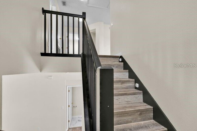 Building Photo - 1037 Sailing Bay Dr