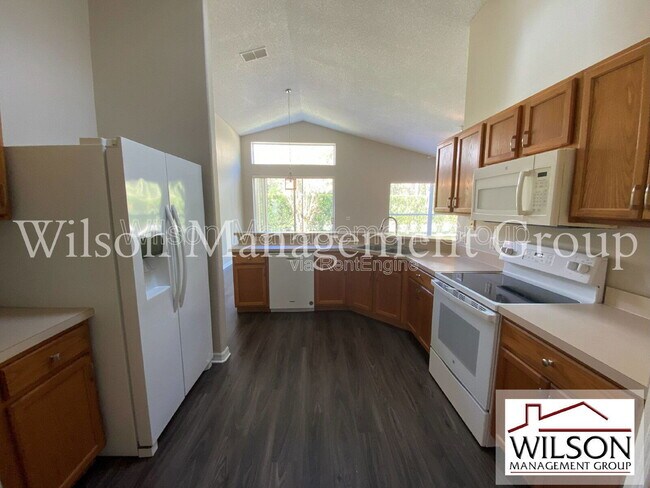 Building Photo - 13833 Riverpath Grove Dr