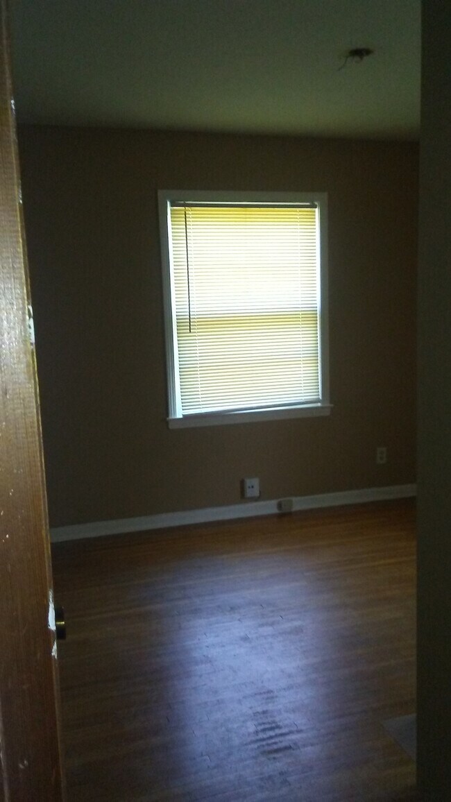 Building Photo - 4611 Boeingshire Dr