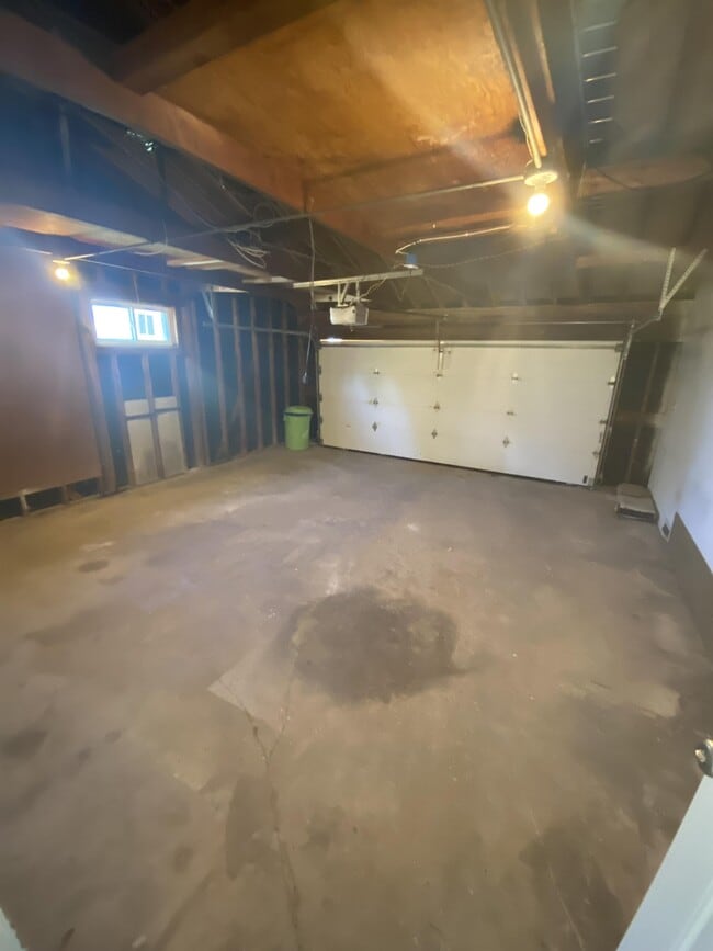 Building Photo - 4375 N 143rd St