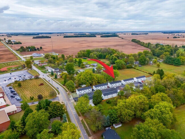 Building Photo - 382 N Franklin St