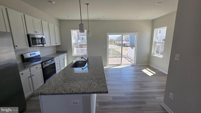 Building Photo - 1230 Red Clover Ln