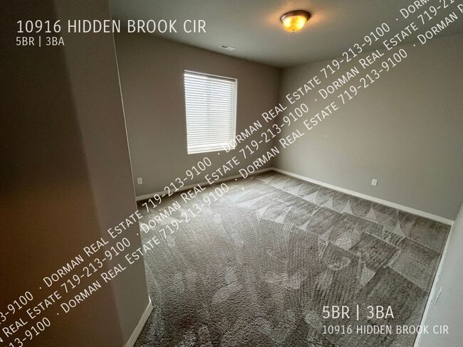Building Photo - 10916 Hidden Brook Cir
